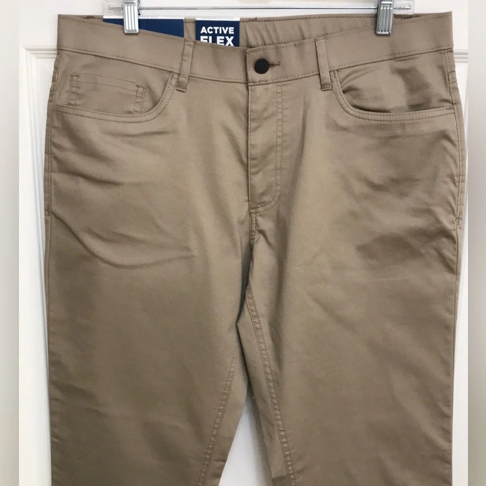 NWT Haggar Active Series Broken Twill Pants